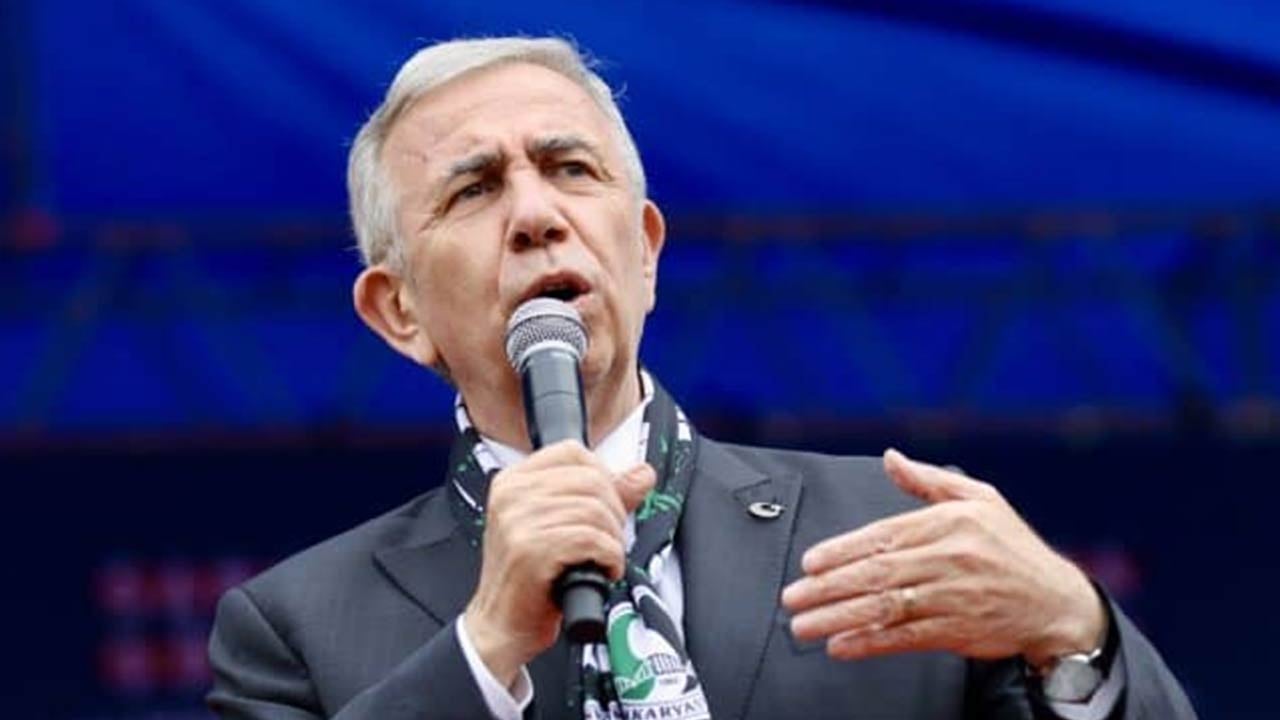 Foto - Bu kadar rezillik CHP’ye bile fazla! "Diktatör Mansur" su krizini eleştirenleri böyle fişledi