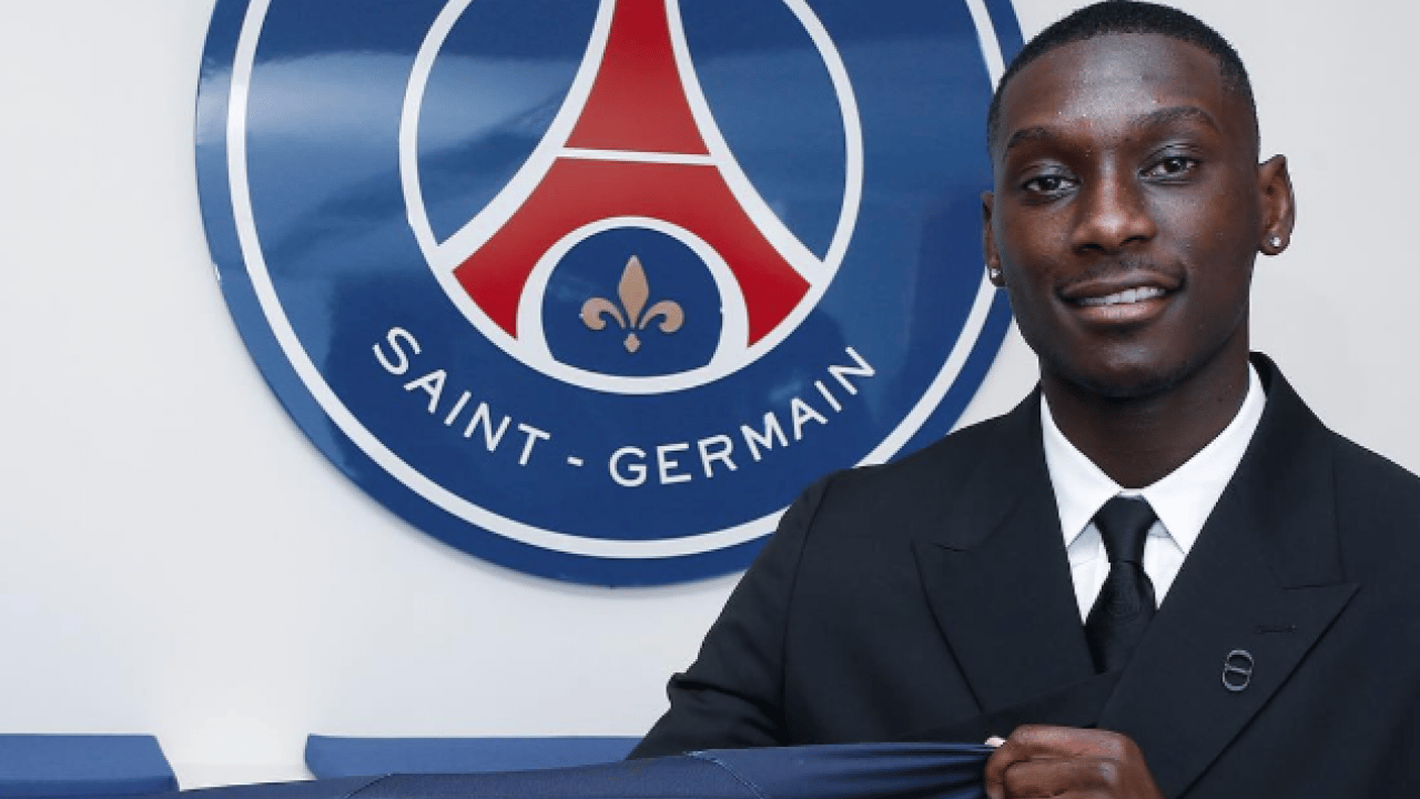 Foto - Bu karar hem Kolo Muani'ye hem Fenerbahçe'ye yaramadı! Yok artık...