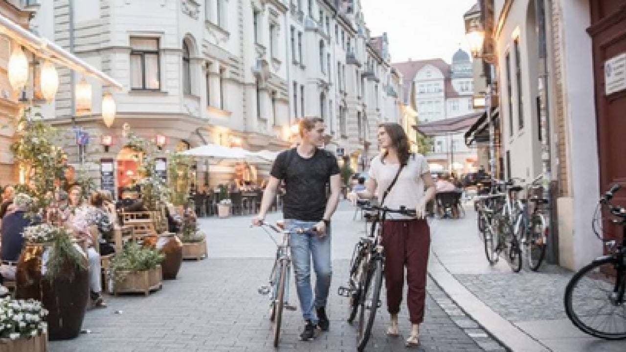 Foto - Bu kararı alıyorlar teker teker: Ekonomik ve güvenlik kaygılar had safhada: Alman gençler kaçıyor