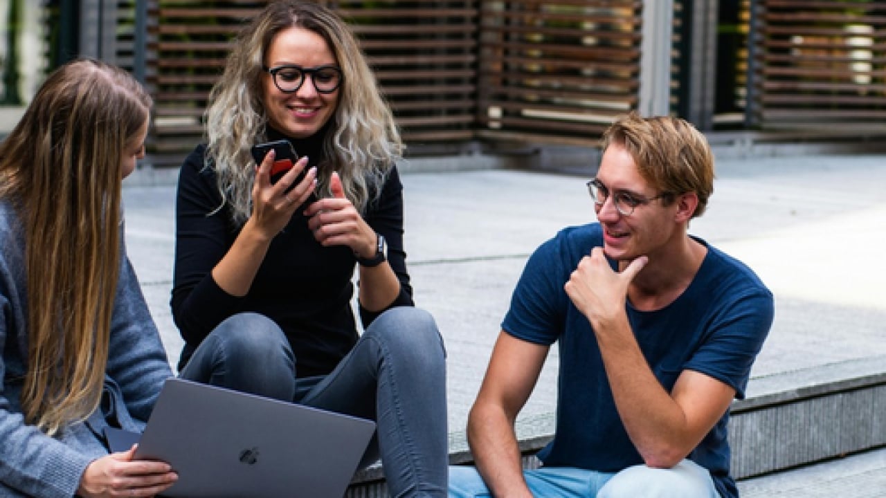 Foto - Bu kararı alıyorlar teker teker: Ekonomik ve güvenlik kaygılar had safhada: Alman gençler kaçıyor