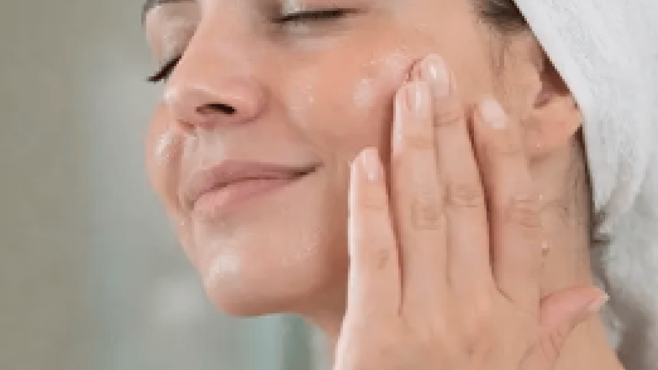 Foto - Bu karışım cildinize ne yapar? Vazeline 1 damla zeytinyağı ekleyin! Faydalarına inanamayacaksınız!