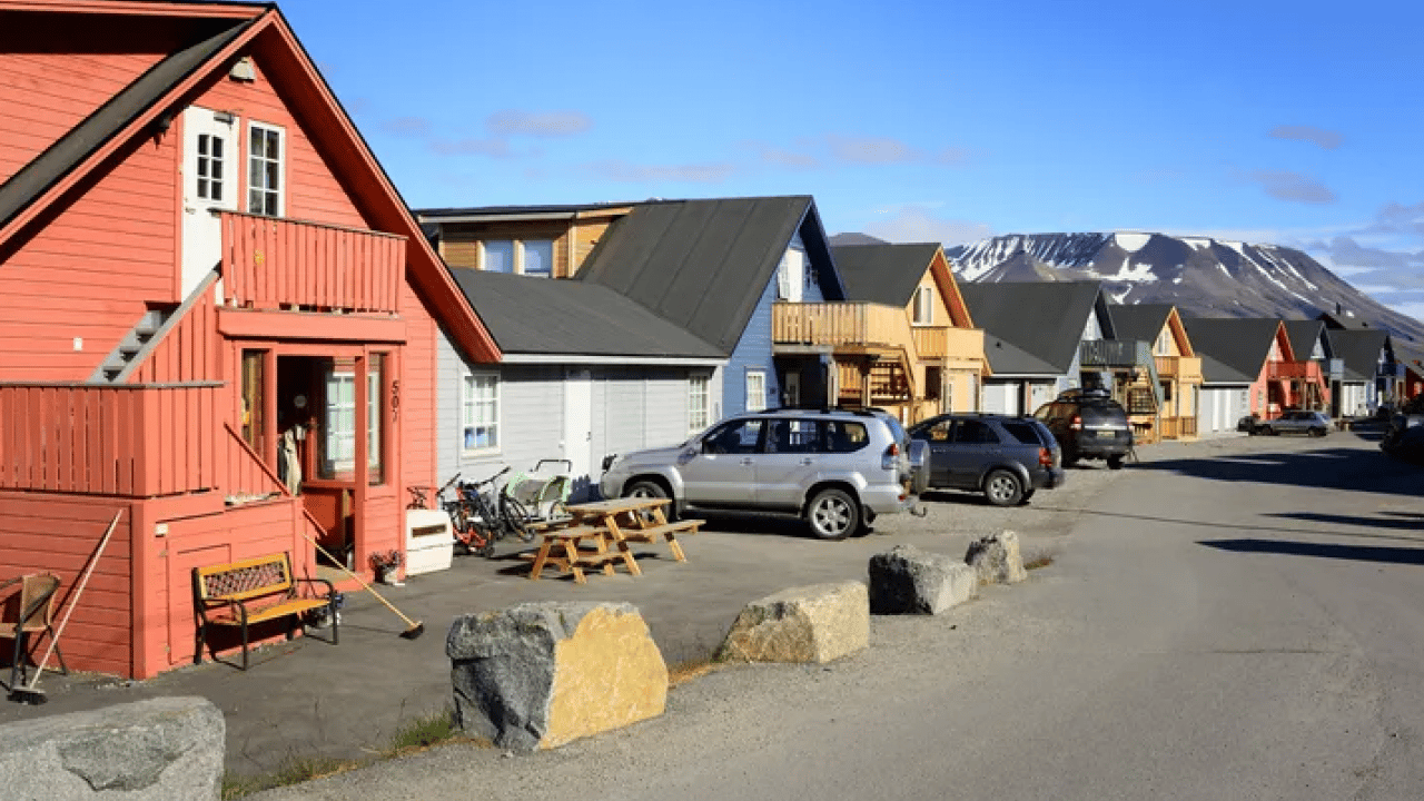 Foto - Bu kasabada ölüm yasak! Peki nasıl olacak o iş?