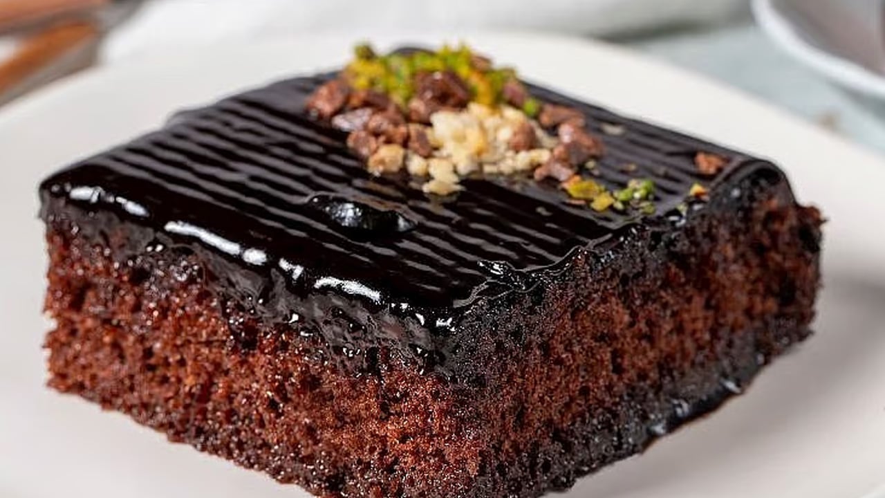 Foto - Bu kek 90’lıların... Islak Kek (Kuntakinte): Yeni değil ama klasik kek formundan uzak! Peki, Islak kek aynı mı?