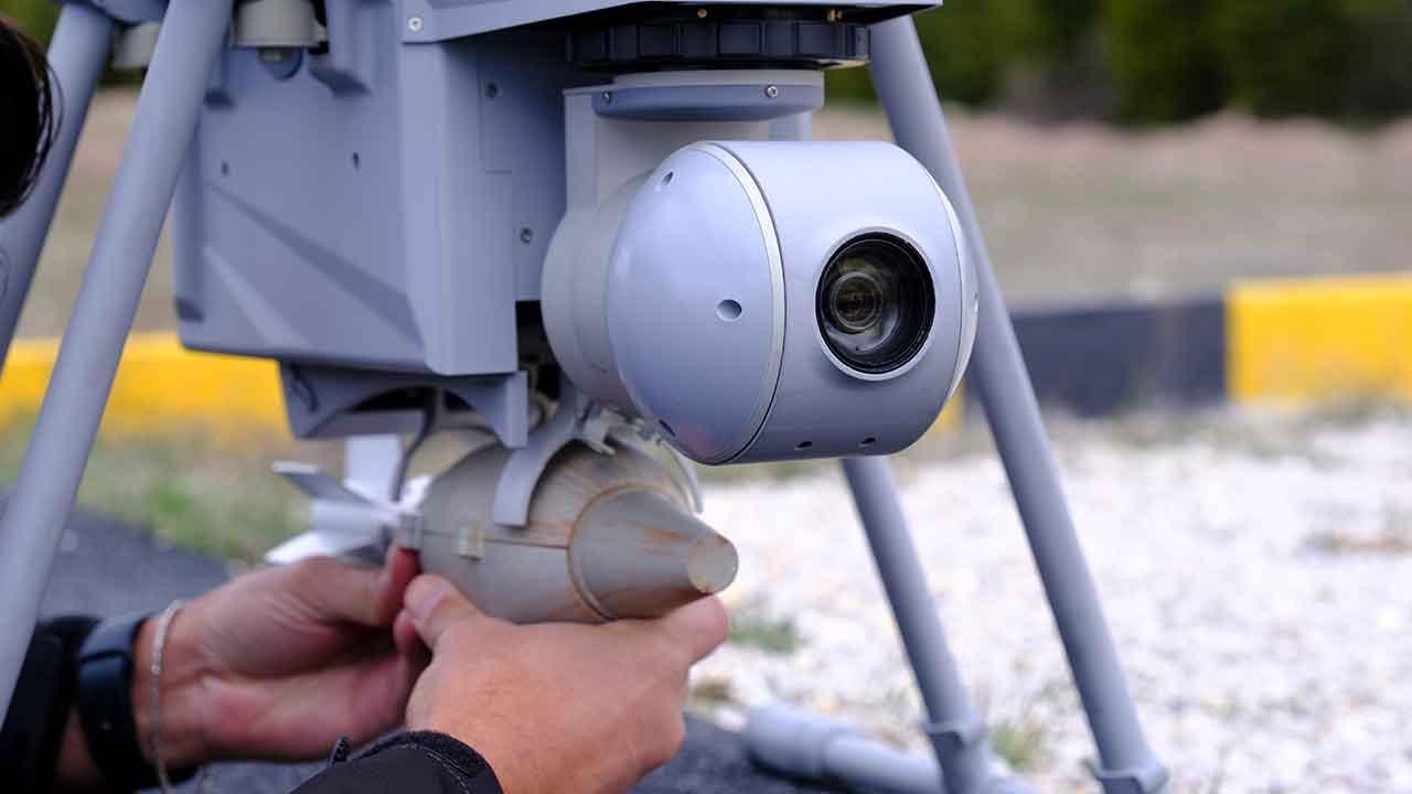 Foto - Bu kez TB2 SİHA değil! Hiç akla gelmeyecek ülkeler Türkiye'ye 'bize de satın' demeye başladı