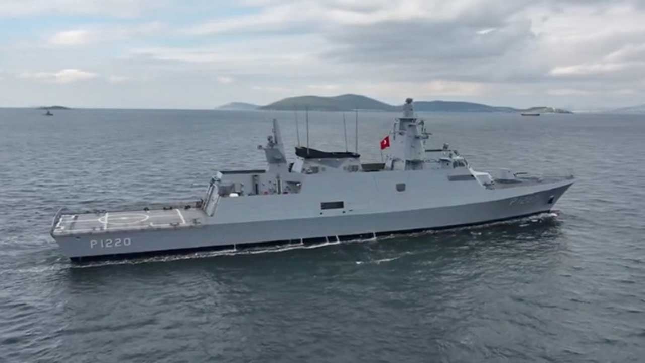 Foto - Bu kez Ukrayna değil! Rusya'dan korkup Türkiye'ye acil olarak savaş gemisi siparişi verdiler