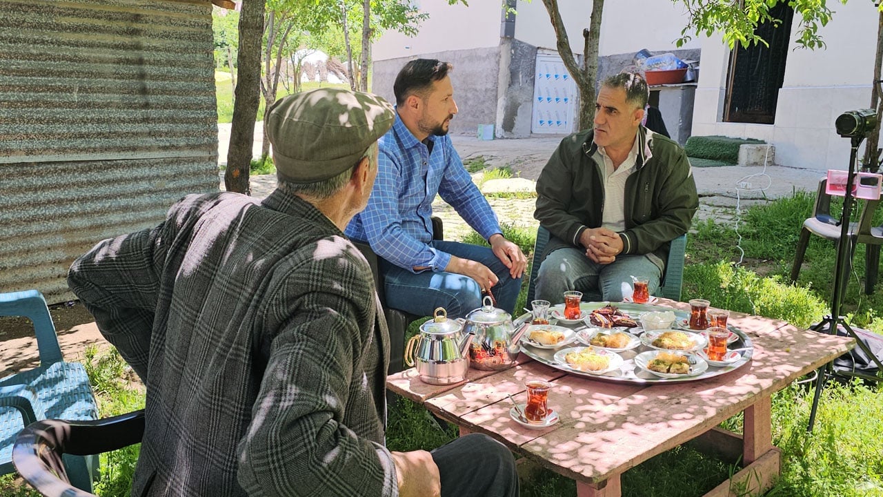 Foto - Bu köyde en az bilen 3 dil biliyor!