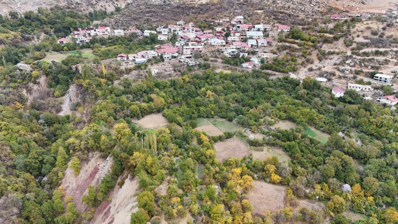 Bu köyde ne eksen onu biçiyorsun! Her iklime "geçit" var
