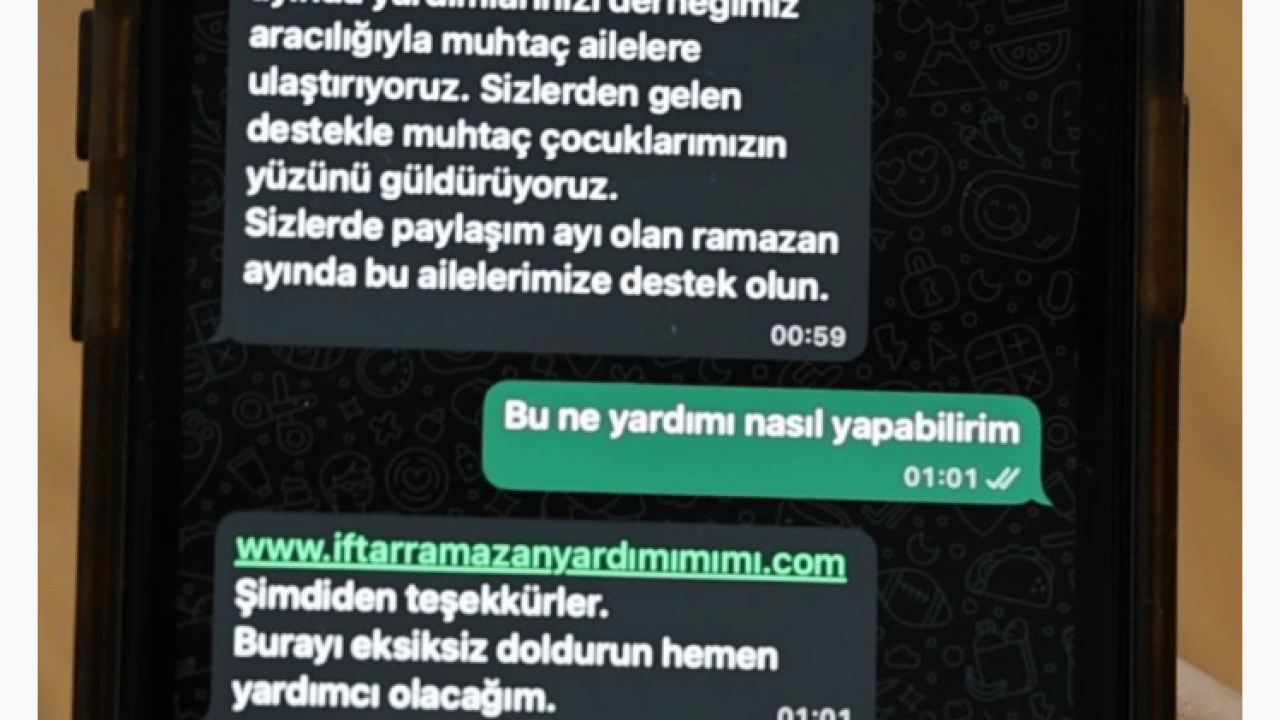 Foto - Bu mesajla gelen linke sakın tıklamayın! Bütün hesaplarınız boşalabilir!