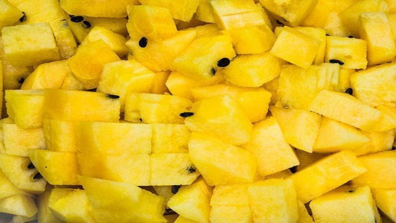 Foto - Bu meyveyi yetiştiren köylüler para basmaya başladı! Tarlasına eken bir ayda evini, arabasını alıyor