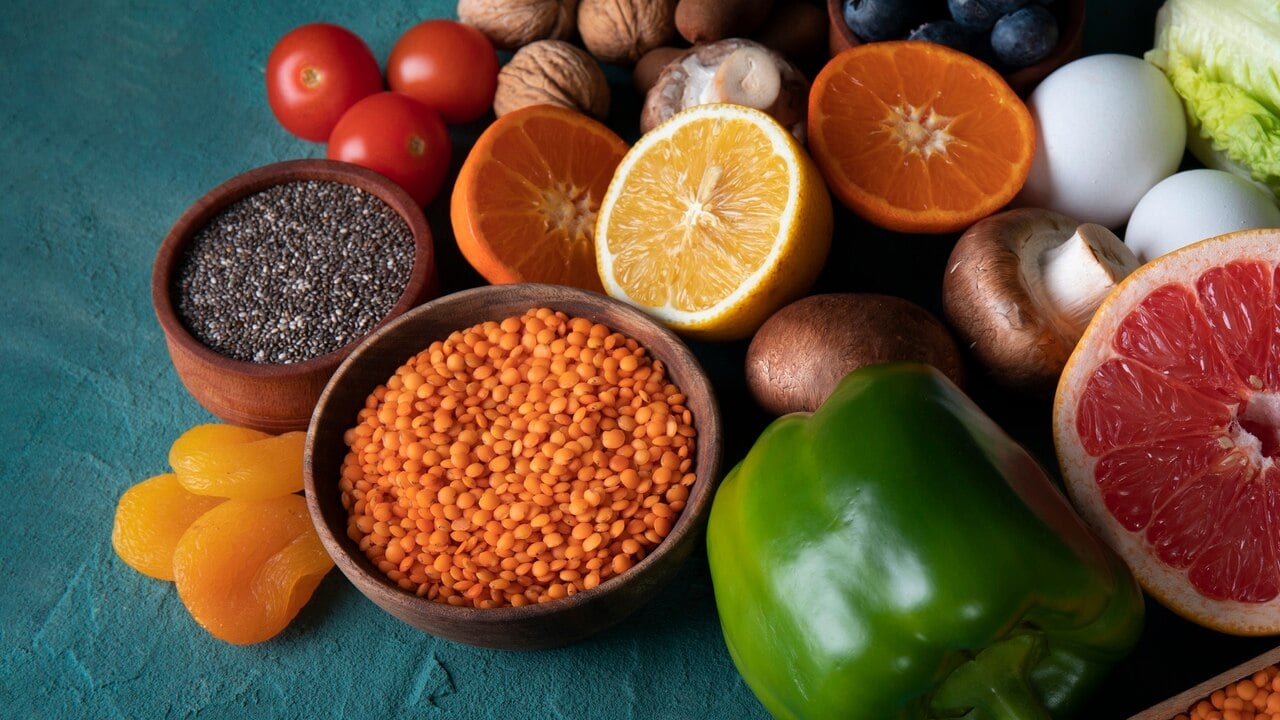 Foto - Bu saatlerde bağışıklığı güçlendiren C, D, A ve E vitaminleri karşı direnç gösteriyor! Yer, içerseniz destek varmış