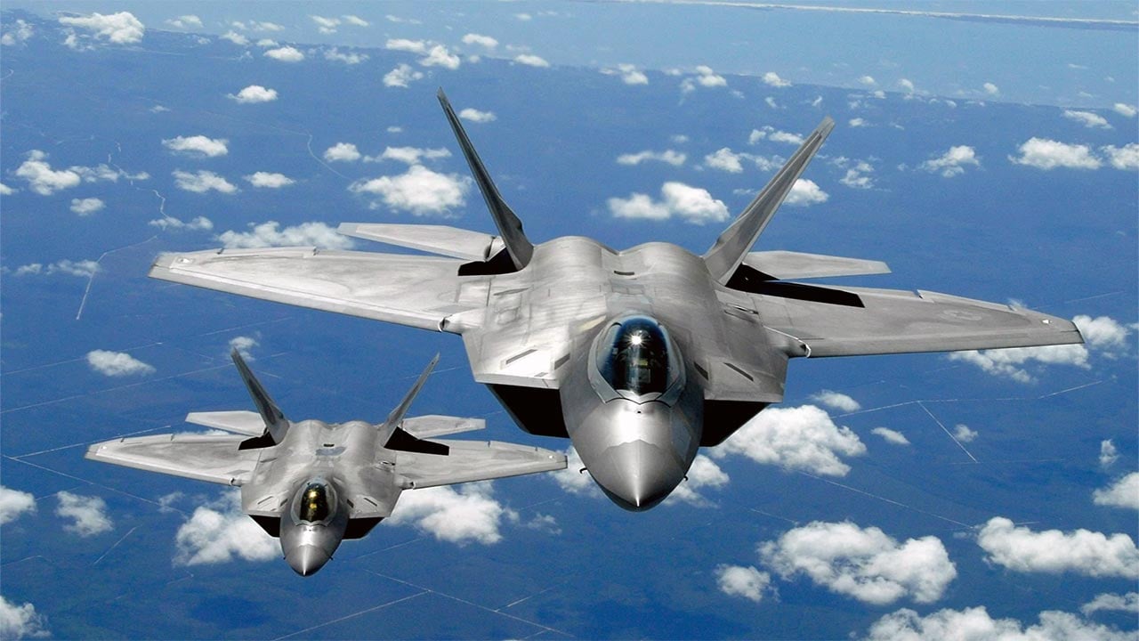 Foto - Bu savaş uçağı İsrail'e bile verilmiyor! F-22 Raptor uçakları yenilendi