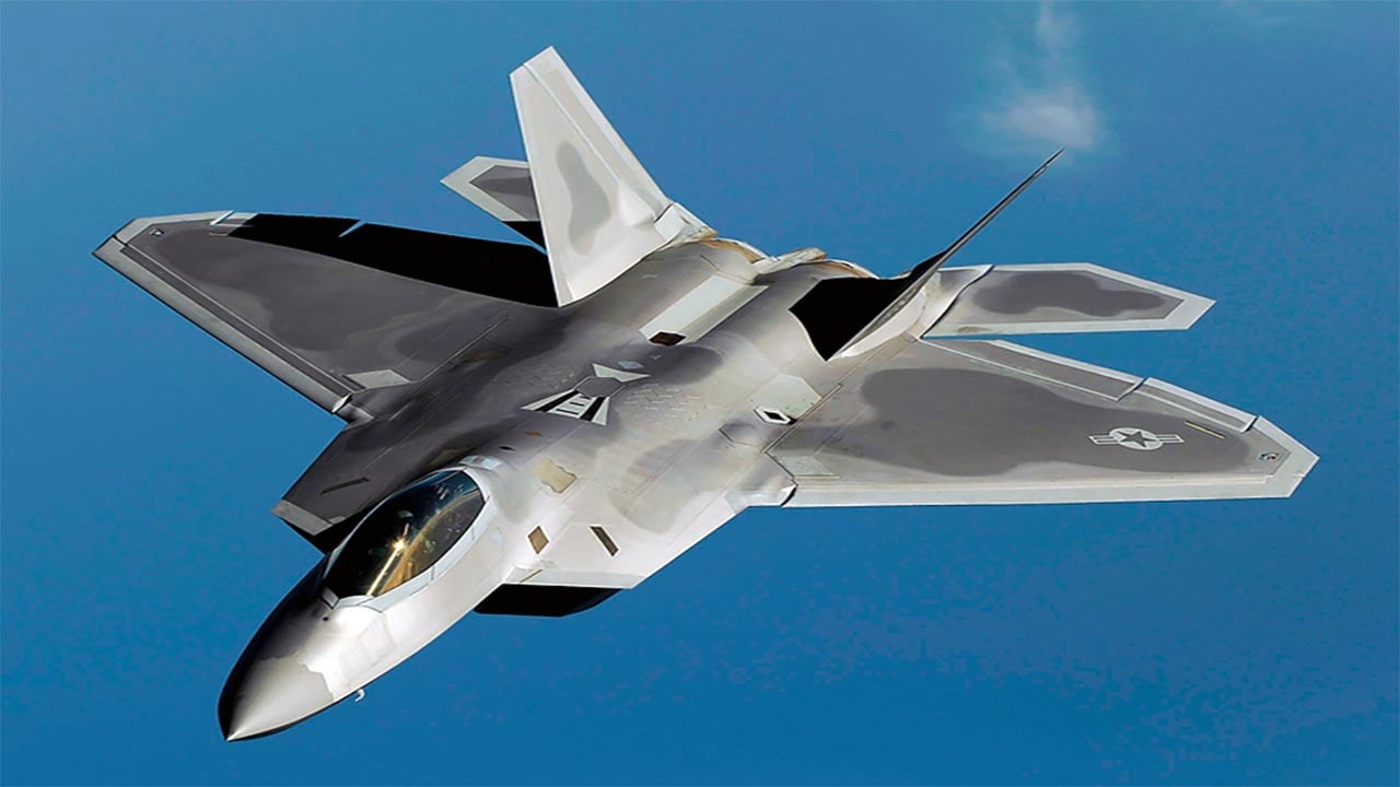 Foto - Bu savaş uçağı İsrail'e bile verilmiyor! F-22 Raptor uçakları yenilendi
