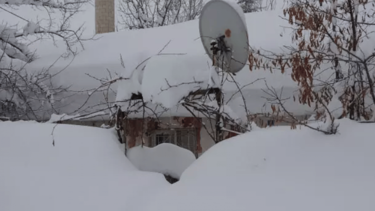 Foto - Bu sefer Rusya değil Türkiye: Bitlis'te şaşkına çeviren manzara!