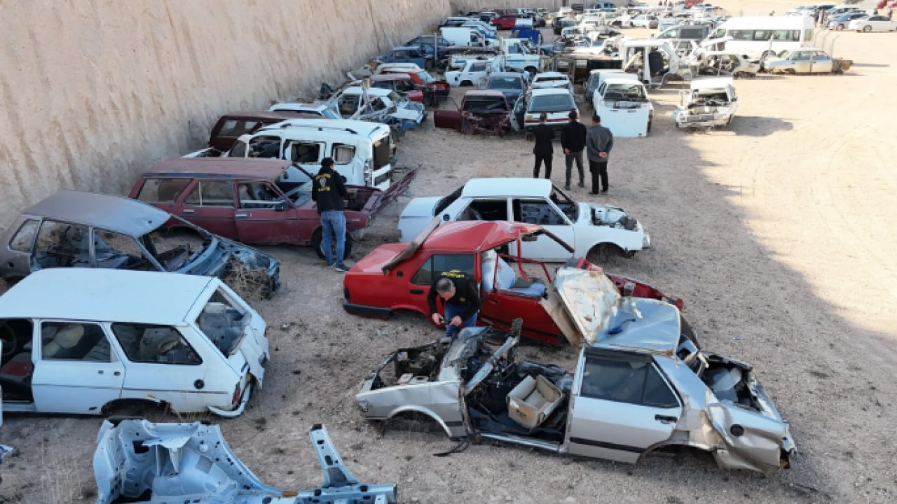 Foto - Bu tuzağa dikkat: Arabayı tamire verdi dönünce şok oldu