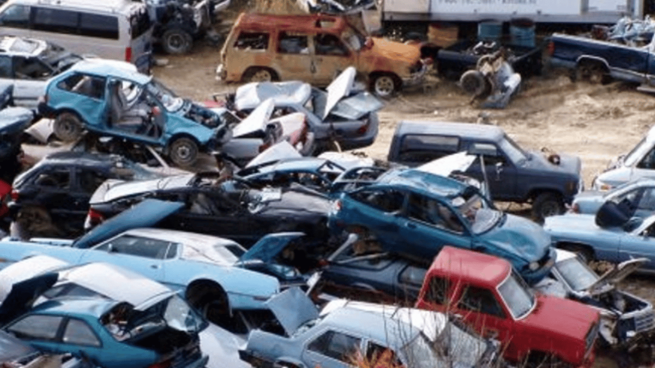 Foto - Bu tuzağa dikkat: Arabayı tamire verdi dönünce şok oldu