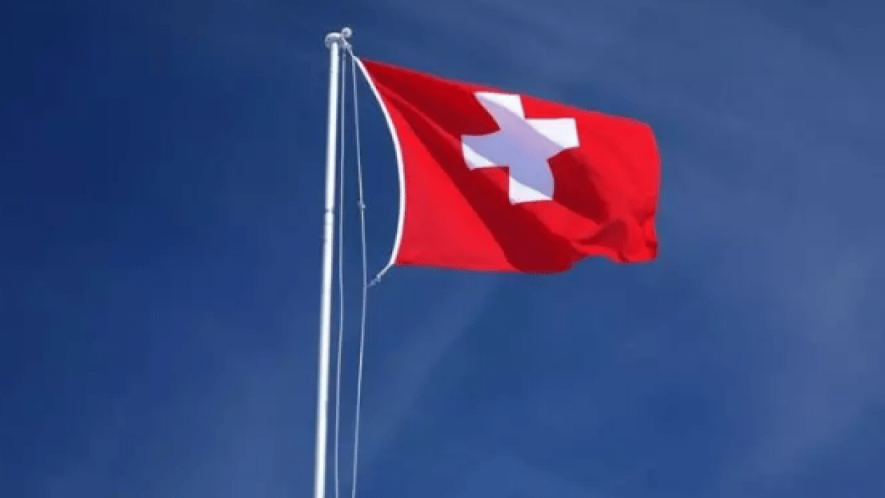 Foto - Bu ülkede ölmek yasak! İşte en saçma yasaklar!