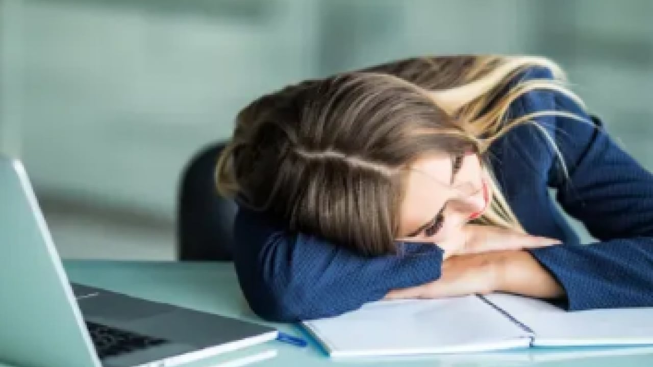 Bu uyarıyı ciddiye alın ve kararınızı verin mutlaka! Müteyakkız olunmalı...