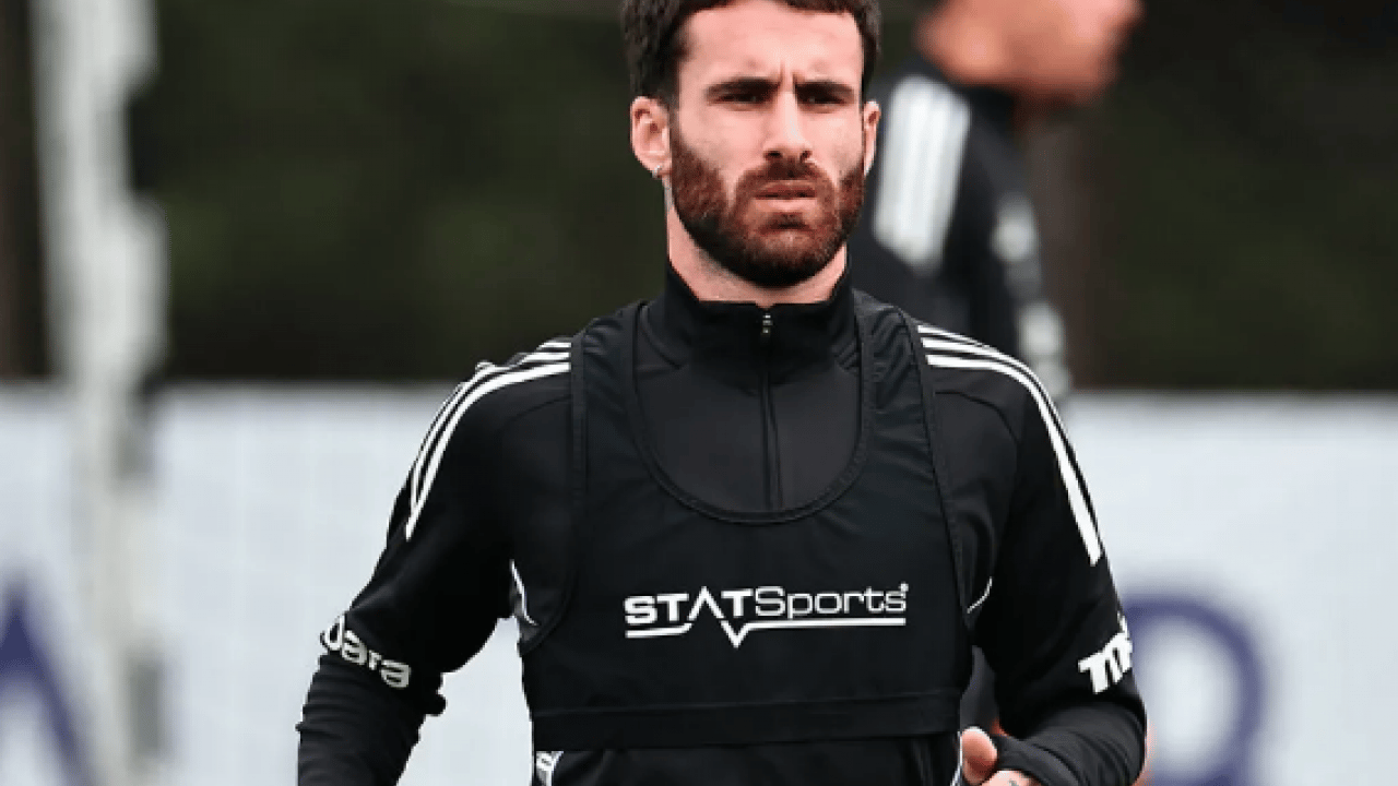 Bu yaptığı hareketler başını fena halde ağrıtacak! Hala Beşiktaş'ın büyüklüğünün farkında değil misin be adam...