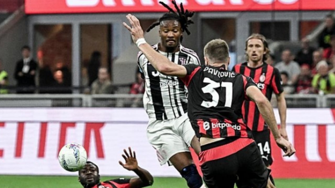 Bu yarışı kim kazanacak? Fenerbahçe ve Galatasaray'dan stoper kapışması!