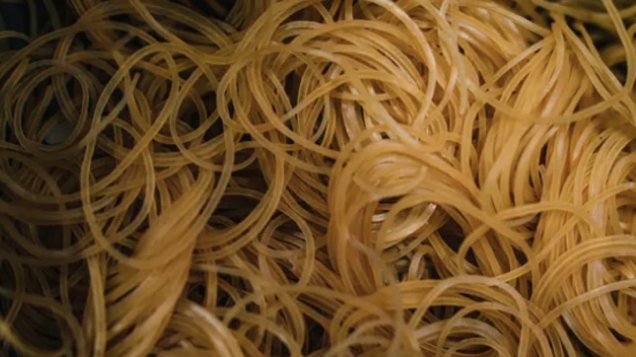 Foto - Bu yöntem ile tarihe karışacak! Kapağı sıkışan kavanozlara veda edin