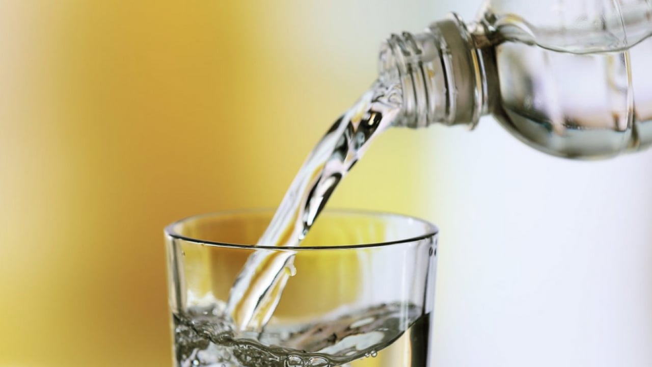 Foto - Bu yöntemi devreye almalısınız! Su tüketimiyle ilgili doğru bilinen yanlışlar! Günde kaç bardak su içilir?