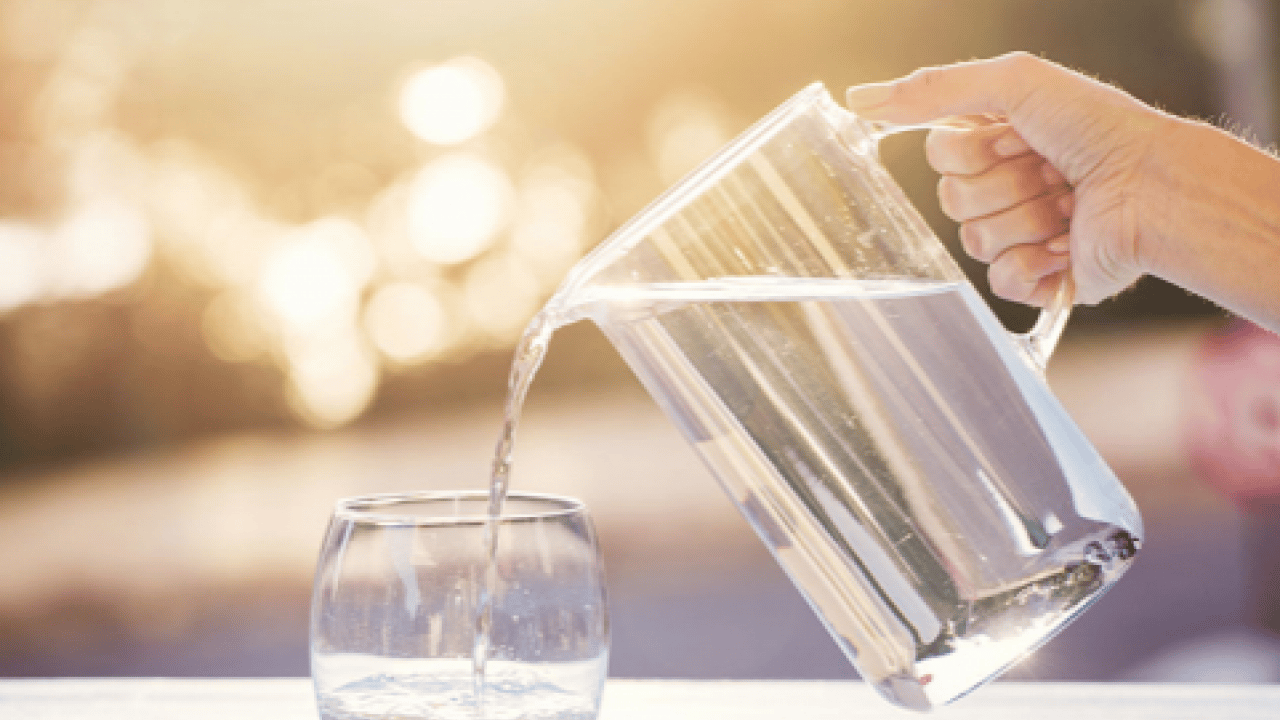 Foto - Bu yöntemi devreye almalısınız! Su tüketimiyle ilgili doğru bilinen yanlışlar! Günde kaç bardak su içilir?