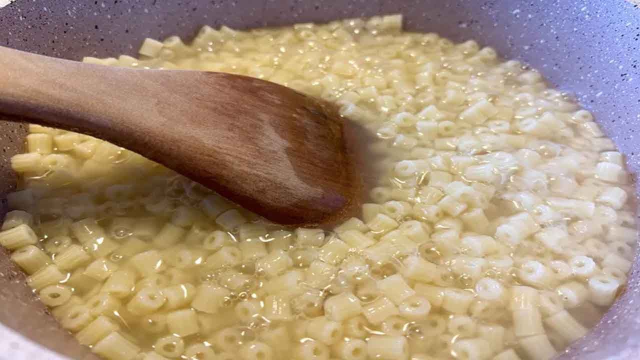 Foto - Meğer yıllardır yanlış biliyormuşuz! Zayıflatan makarna - diyet makarna pişirme yöntemi
