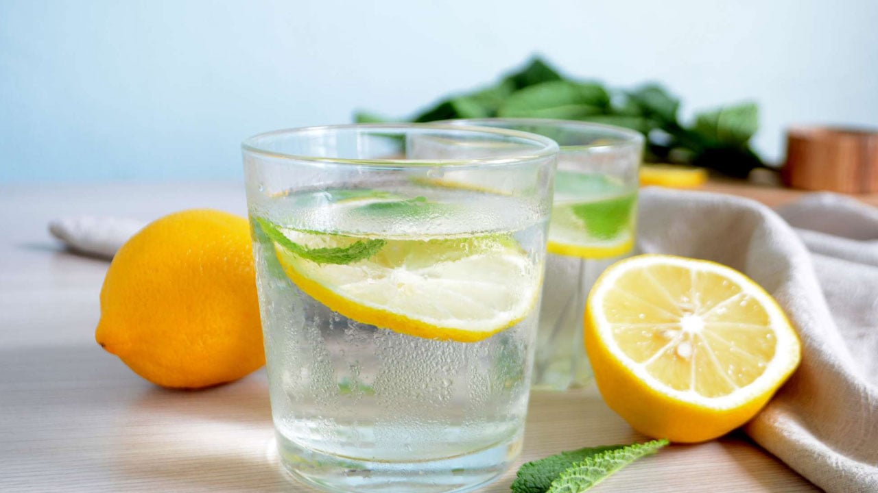 Foto - Bu zararlarını duydunuz mu? Her gün limonlu su içenler dikkat! 