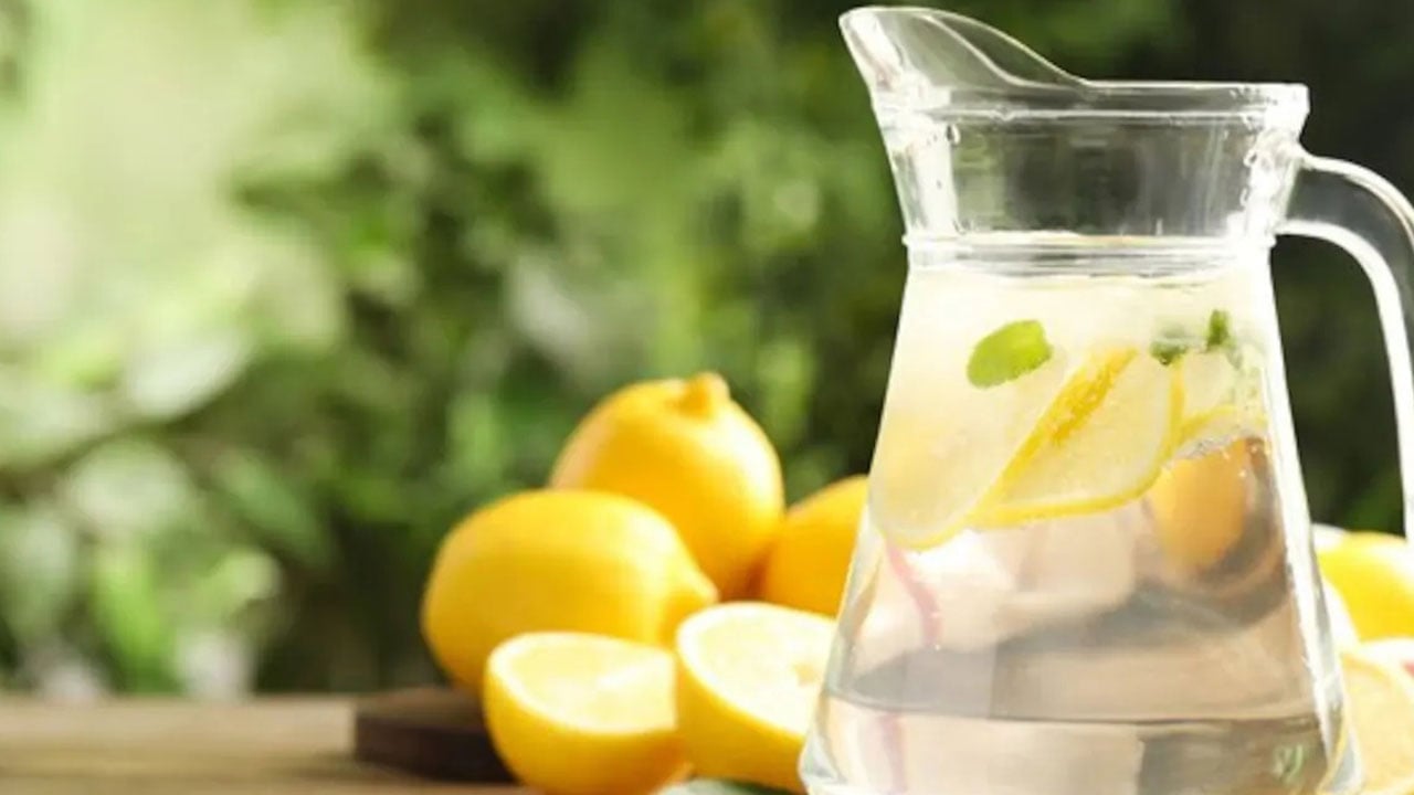 Foto - Bu zararlarını duydunuz mu? Her gün limonlu su içenler dikkat! 