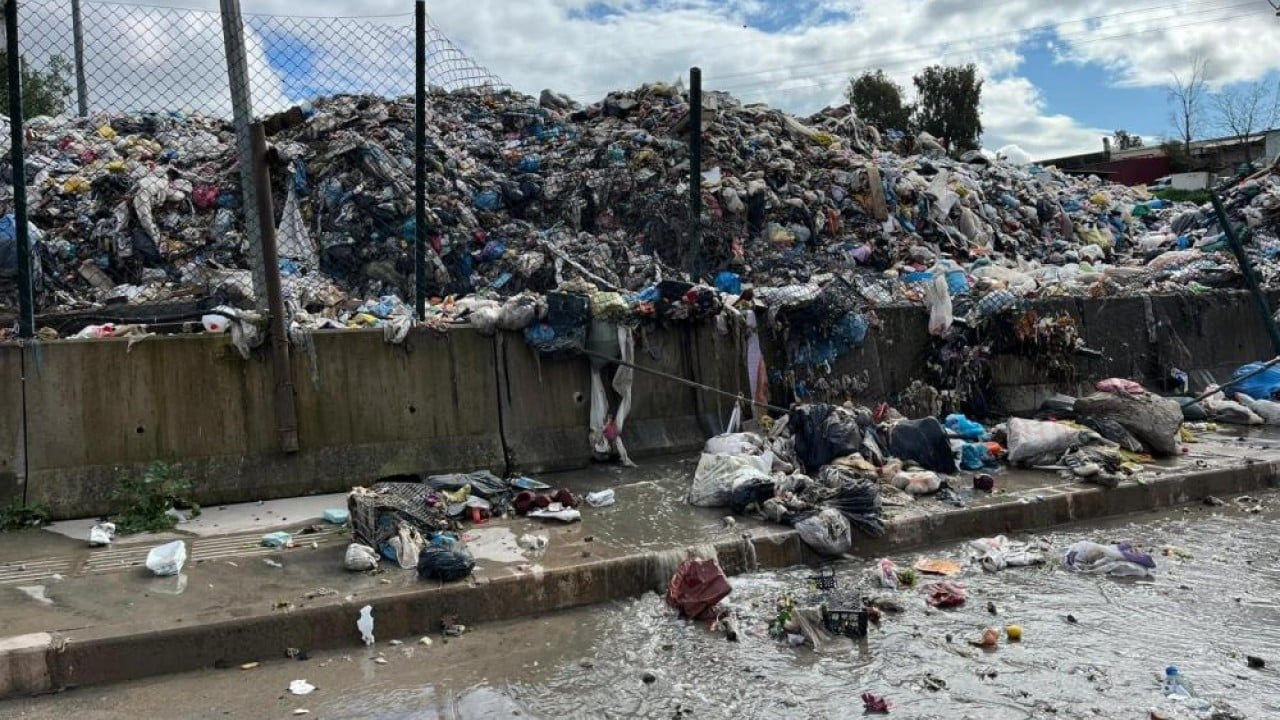 Foto - Buca’yı pislik bastı! CHP varsa çöp olmazsa olmaz