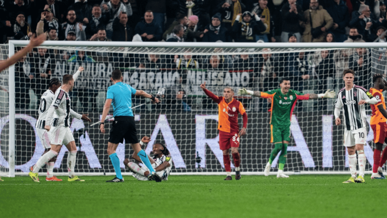 Foto - Buchi Laba'dan zevzeklik! Osimhen'in arkadaşından TFF'ye tepki: Kulüplerinizi koruyun!