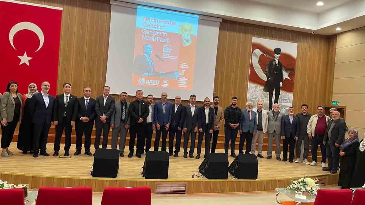 Foto - ‘Bugünkü Türkiye onların rüyasıydı’ Üstad Necip Fazıl rehber olmayı sürdürüyor