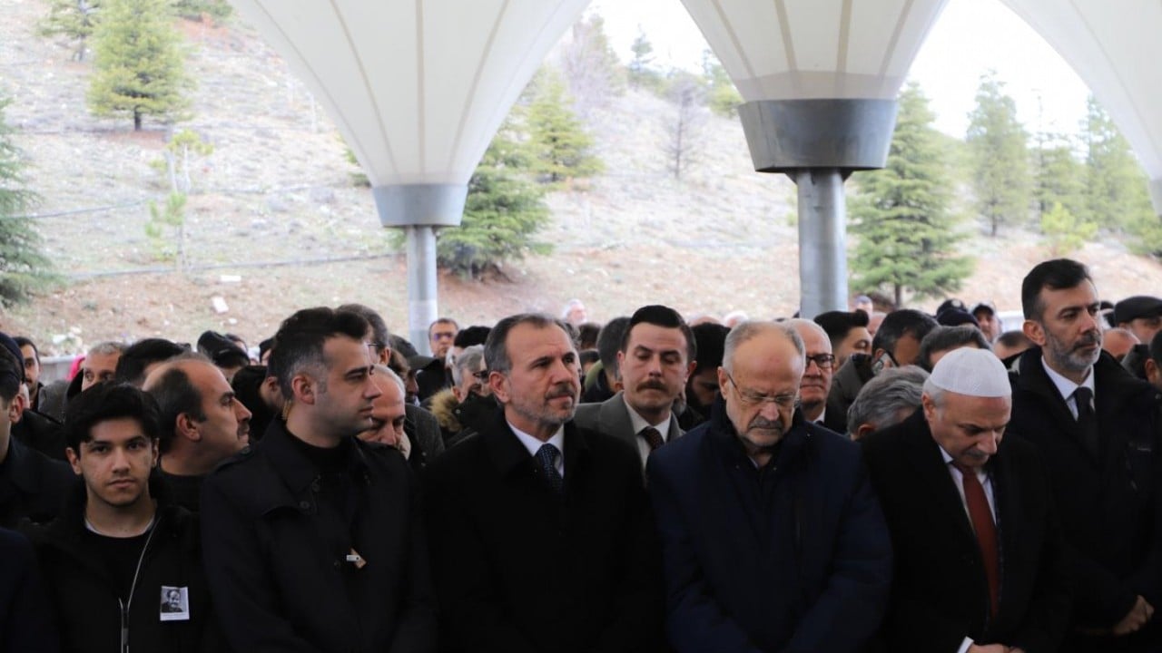 Bülent Akyürek ebediyete uğurlandı