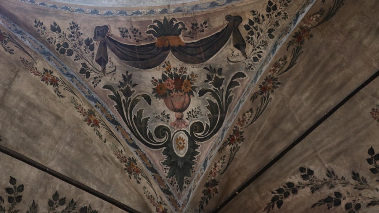 Foto - Bulgaristan'da Osmanlı mirası: Bayraklı Camii! Barok süslemeleriyle öne çıkıyor