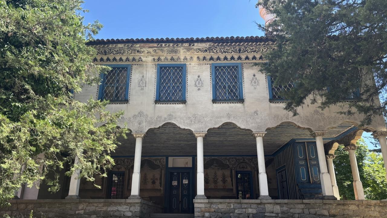 Foto - Bulgaristan'da Osmanlı mirası: Bayraklı Camii! Barok süslemeleriyle öne çıkıyor