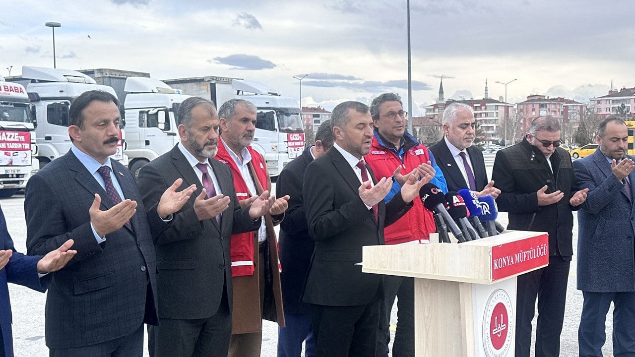 Foto - Bulut ağlamazsa yer nasıl gülsün: Konya'dan Gazze'ye 15 yardım tırı gönderildi
