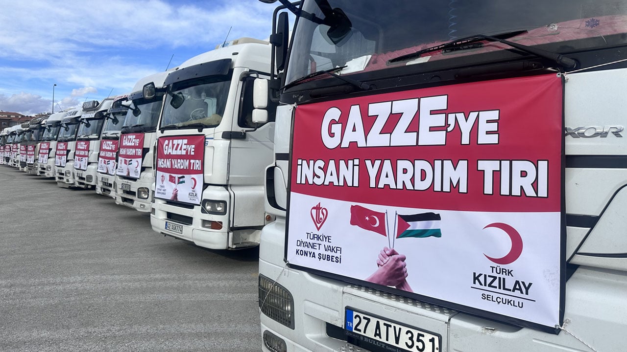 Bulut ağlamazsa yer nasıl gülsün: Konya'dan Gazze'ye 15 yardım tırı gönderildi