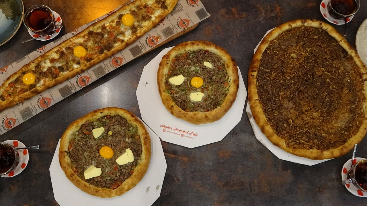 Foto - Bunu da yaptılar! Bakın bu pidenin içinde ne var?