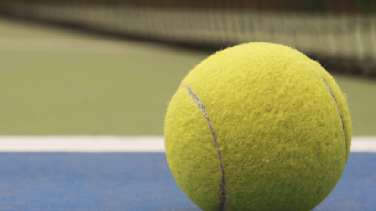 Foto - Bunu daha önce duymadınız! İşte Uçağa tenis topuyla binmenin faydası!