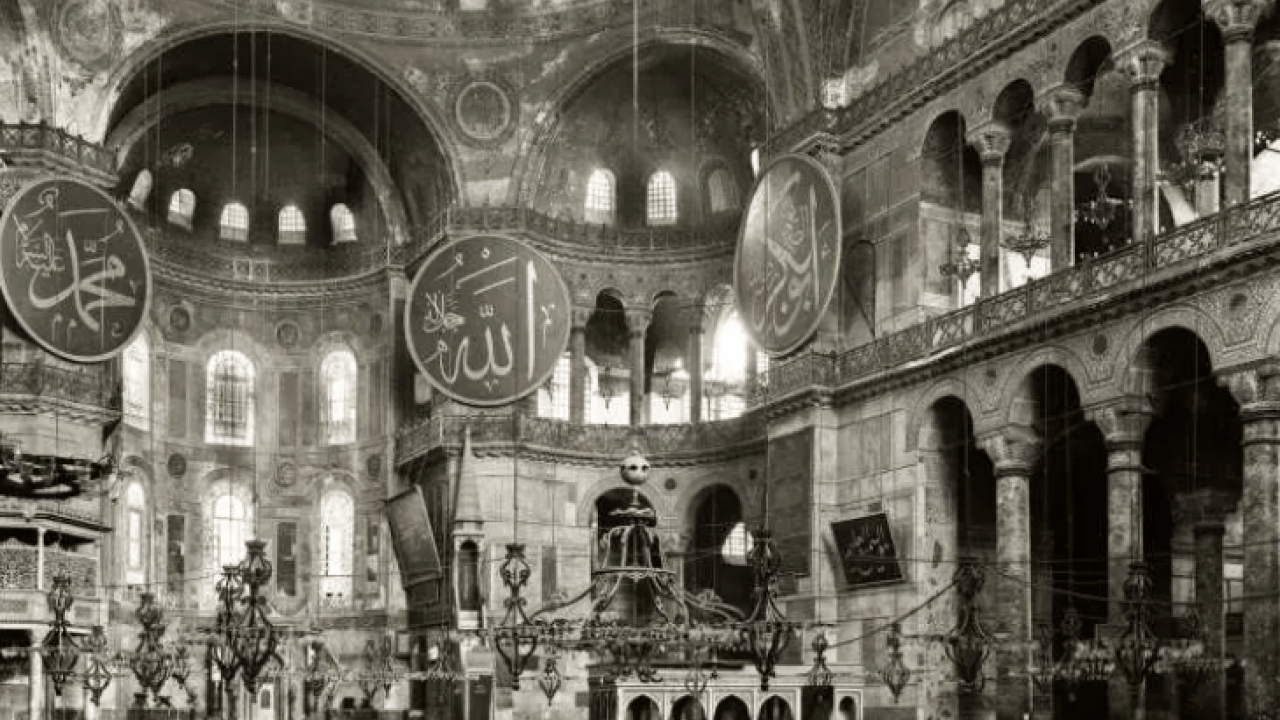 Foto - Bunu ilk defa göreceksiniz: İşte Ayasofya'nın tarihi fotoğrafları!
