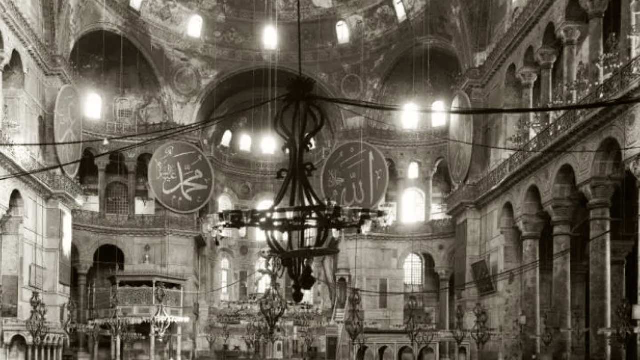 Foto - Bunu ilk defa göreceksiniz: İşte Ayasofya'nın tarihi fotoğrafları!