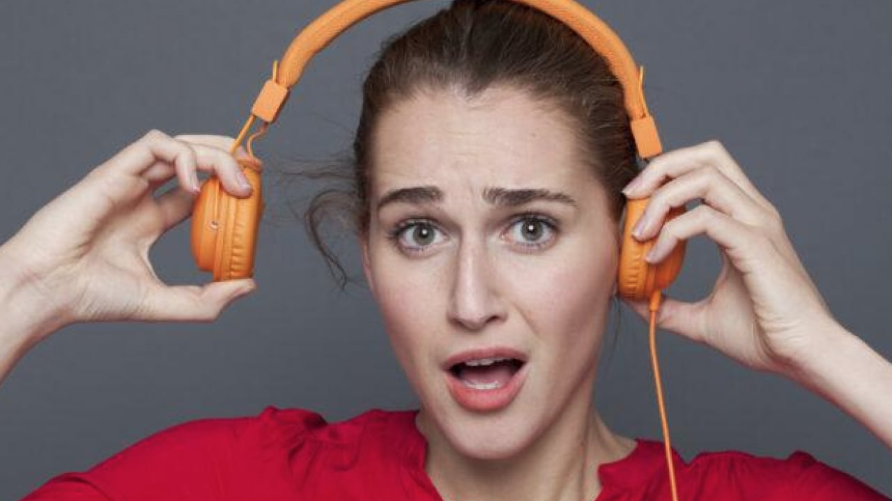 Foto - Bunu yapmamalısınız artık! Günde 8 saatten fazla kulaklık kullanmak bakın neyin habercisi...