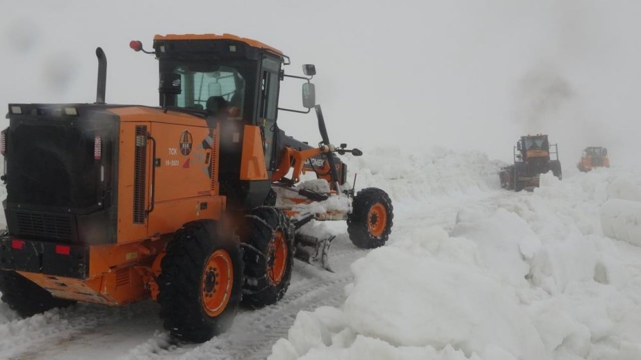 Foto - Burası Doğu Anadolu değil Akdeniz! Mersin'de kar 2 metreyi aştı
