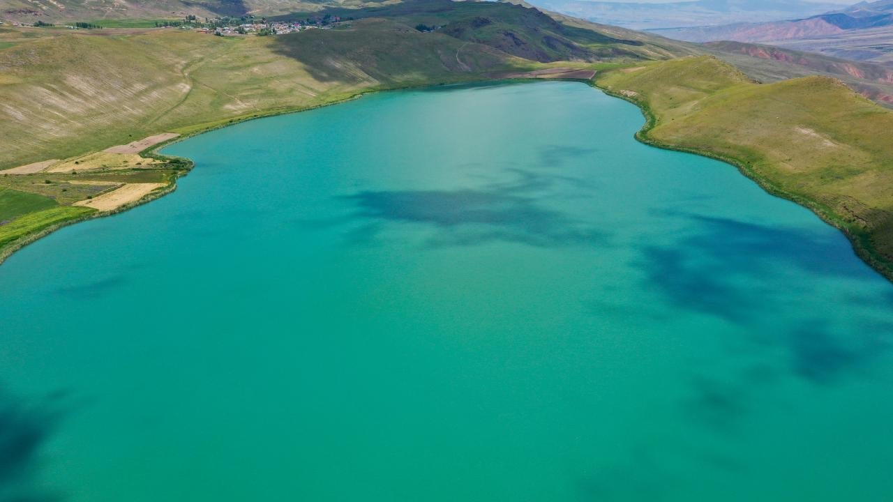 Foto - Burası Kars'ın Deniz Gölü! Eşsiz manzarasıyla dikkat çekiyor