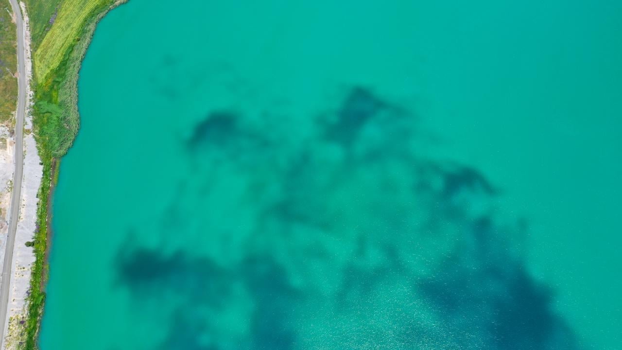 Foto - Burası Kars'ın Deniz Gölü! Eşsiz manzarasıyla dikkat çekiyor