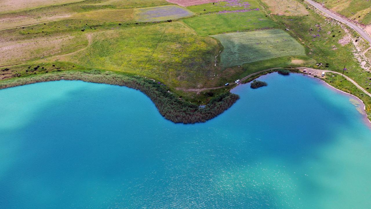 Foto - Burası Kars'ın Deniz Gölü! Eşsiz manzarasıyla dikkat çekiyor