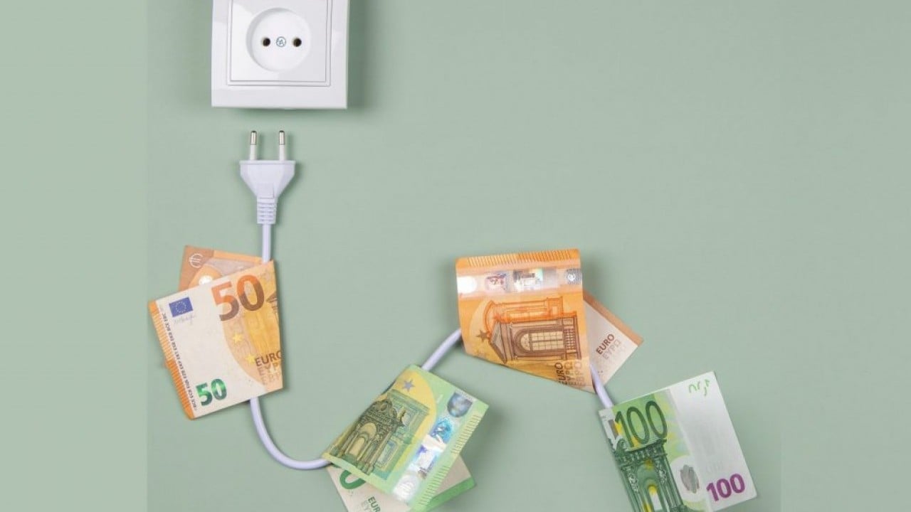 Foto - Burası Türkiye değil Batı sevicilerin Almanya’sı! Elektrik faturalarına büyük zam