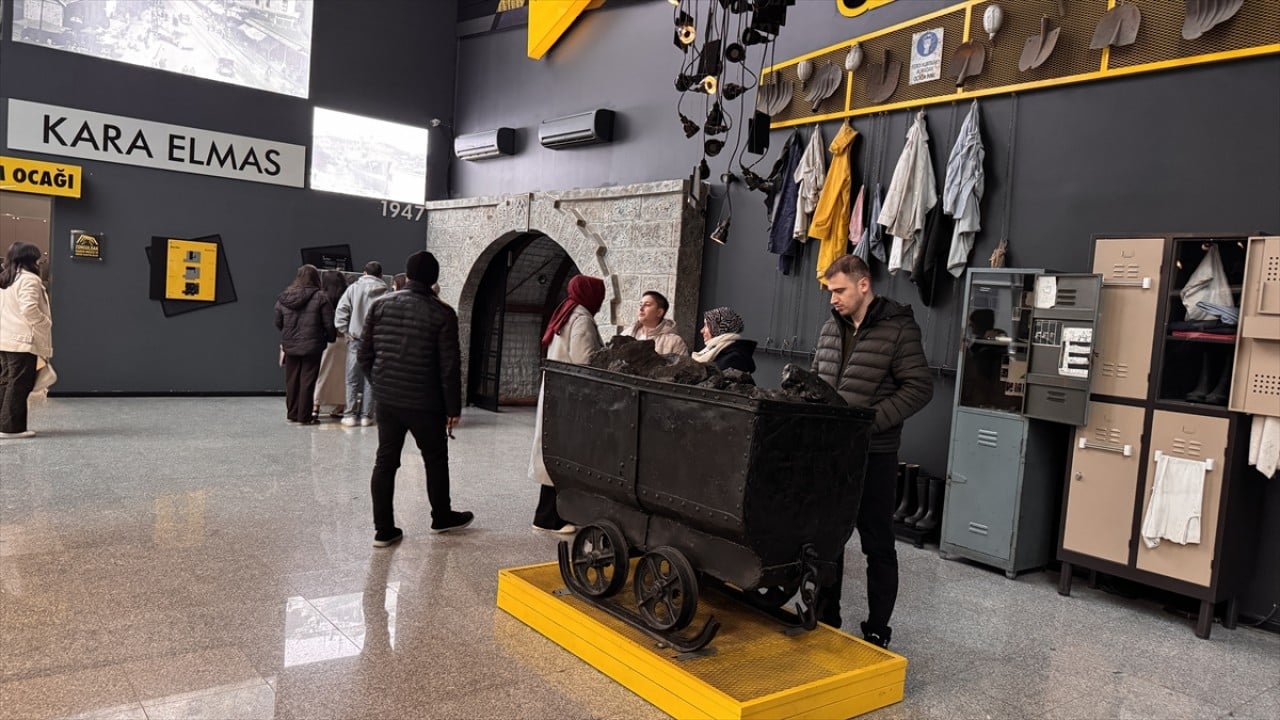 Foto - Burası Türkiye'nin ilk taş kömürü müzesi! Madencilik tarihinde yolculuğa çıkarıyor