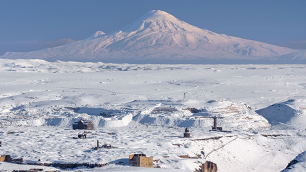 Foto - Burası Türklerin Anadolu’ya ilk adımı attığı yer… Anadolu'daki Türk İslam tarihinin başlangıç noktasına turist akını!