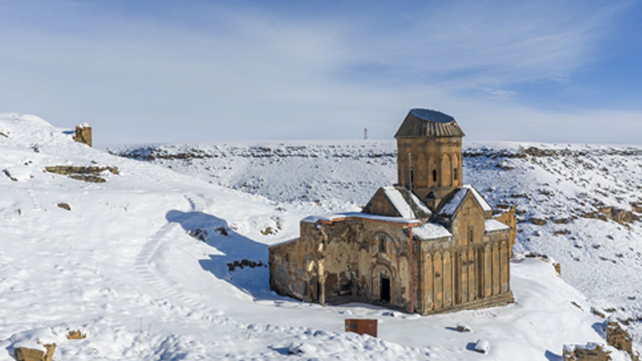 Foto - Burası Türklerin Anadolu’ya ilk adımı attığı yer… Anadolu'daki Türk İslam tarihinin başlangıç noktasına turist akını!